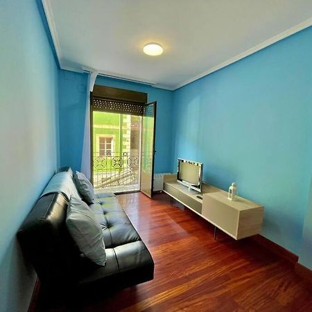 Irakas Etxea Piso En Zona Tranquila De Bermeoアパートメント エクステリア 写真